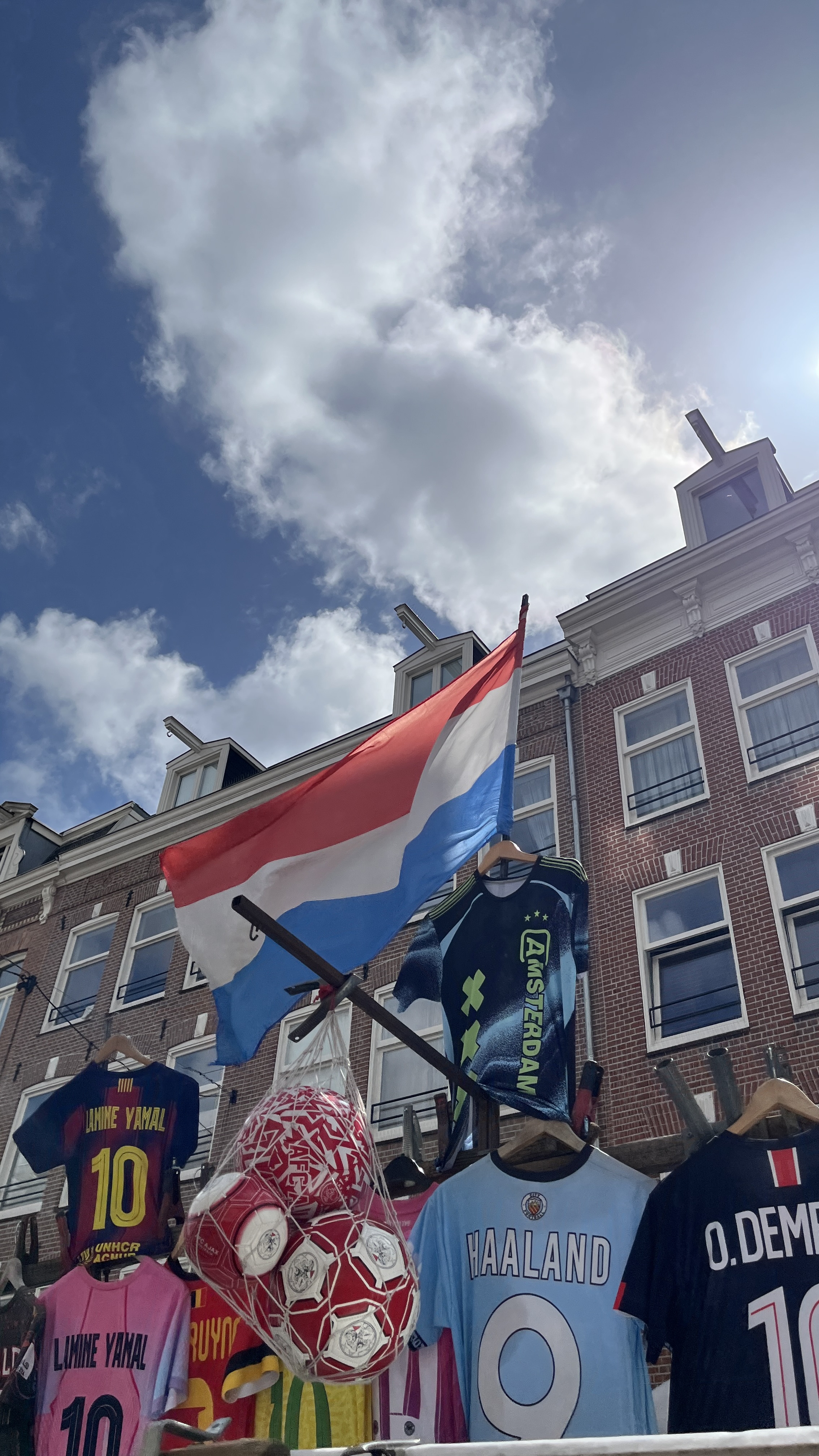 NL